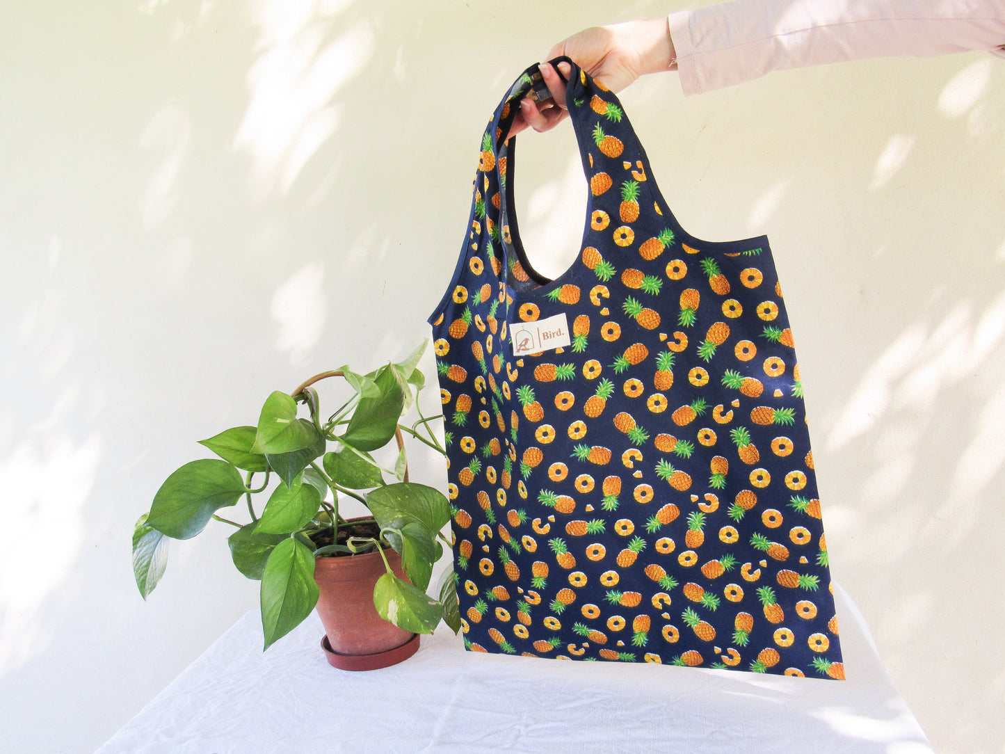 Pineapple shopping bag